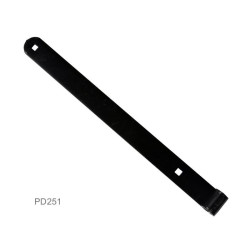 Kovanie 400x35x4 mm, otvor pre čap  14mm, povrch čierny lak Kovanie 400x35x4 mm, otvor pre čap  14mm, povrch čierny lak